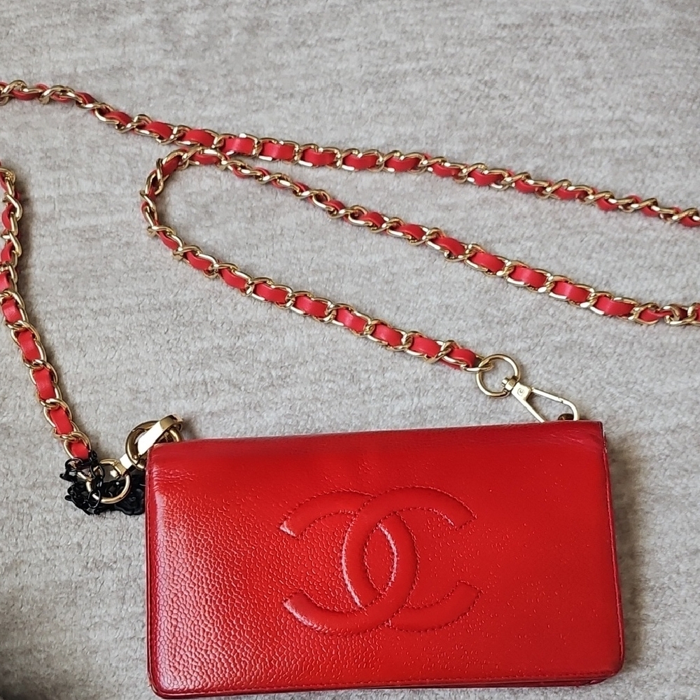 CHANEL Red Leather Clutch with Gold Chain
